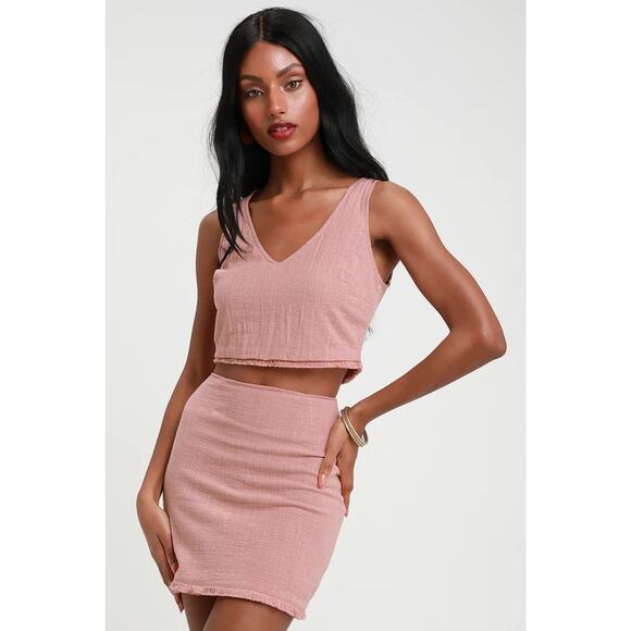 Lulus Dusty Rose Boho Fringe Crop Top - Picture 1 of 6